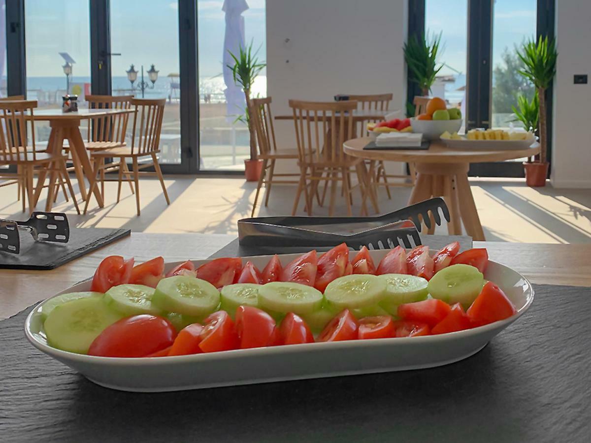 Lemon Cliff Luxury B&B Mamaia Dış mekan fotoğraf
